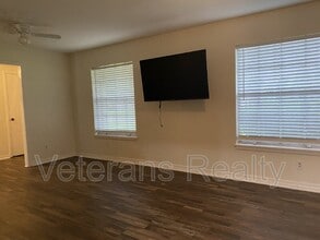 2411 Sunkist Country Club Rd in Biloxi, MS - Building Photo - Building Photo