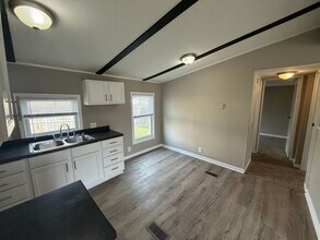 5613 Arapaho Trail in Fort Wayne, IN - Building Photo - Building Photo