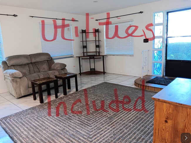 137 White St, Unit 2