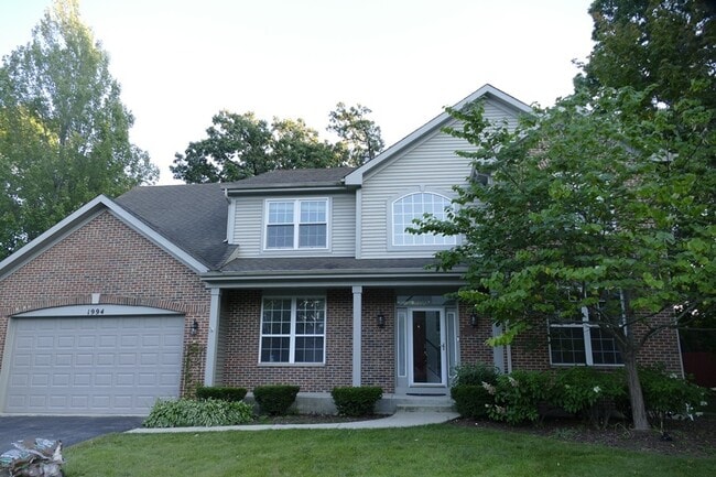 property at 1994 Sparrow Ct