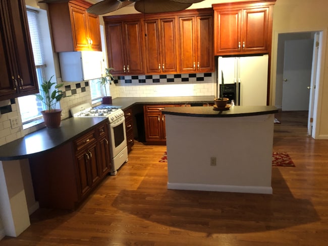 property at 1315 Park Rd NW