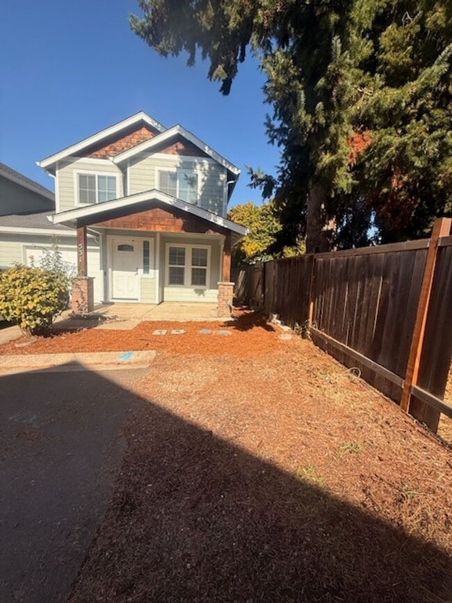property at 529-531 Helen St