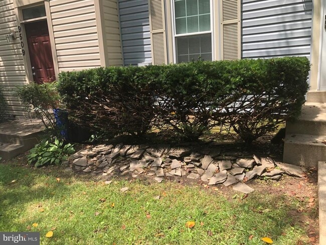 9507 White Pillar Terrace in Gaithersburg, MD - Building Photo - Building Photo