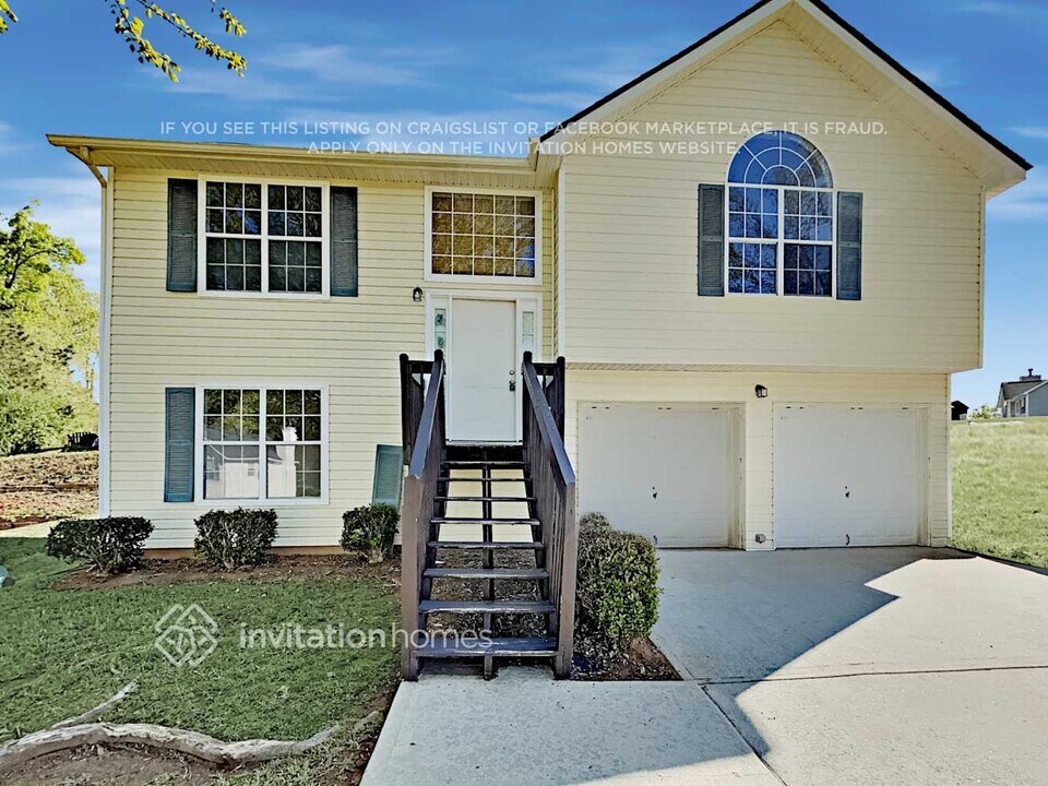 3268 N Winds Trail in Douglasville, GA - Building Photo