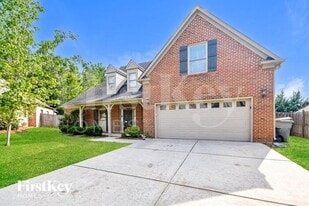 3611 Courtyard Ln in Vestavia Hills, AL - Building Photo
