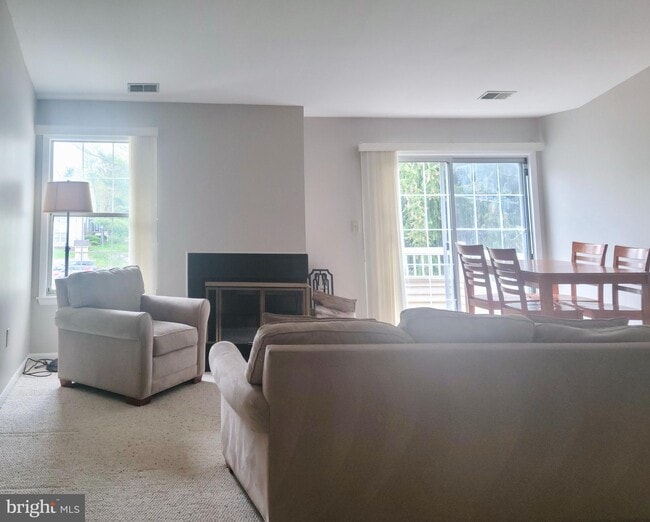 property at 11 Wrangel Ct