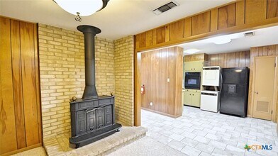 1190 Fredericksburg Rd in New Braunfels, TX - Building Photo - Building Photo