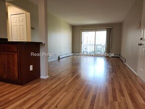 2420 Parmenter Blvd in Royal Oak, MI - Building Photo - Building Photo