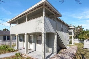 1002 Avenue E in Haines City, FL - Building Photo