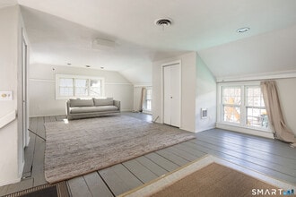 7 Railroad St Annex in Cornwall, CT - Building Photo - Building Photo