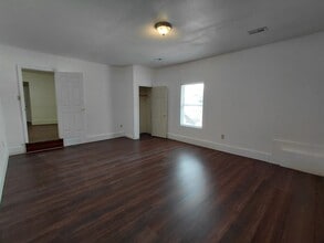 1813 Vichy Road in Rolla, MO - Foto de edificio - Building Photo