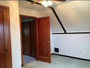 2839 Reiter Rd in Pittsburgh, PA - Building Photo - Building Photo