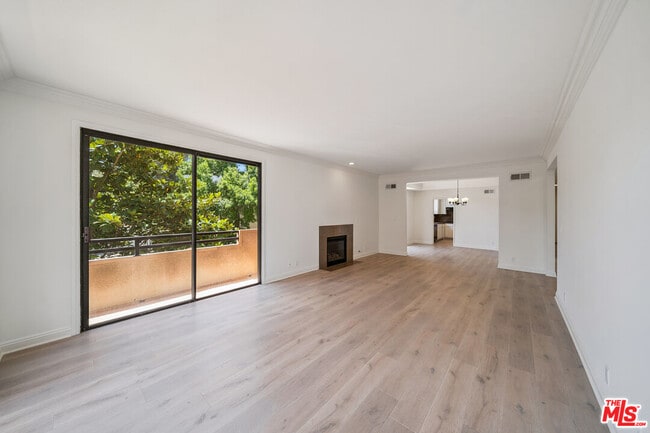 property at 8865 Alden Dr
