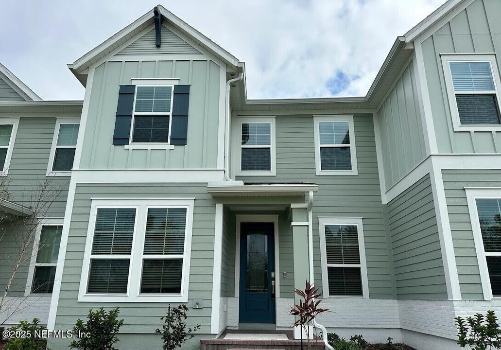 31 Inkwood Ct in St. Augustine, FL - Building Photo