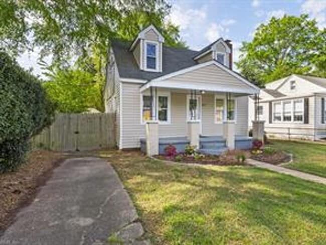 619 Earl St in Norfolk, VA - Building Photo - Building Photo