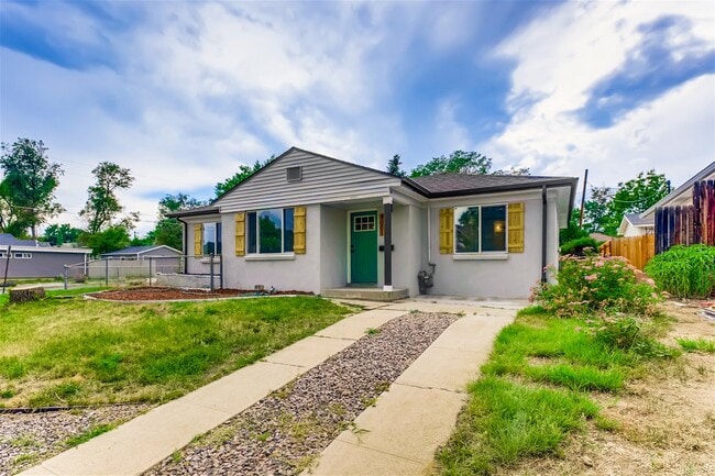 property at 4001 Zuni St