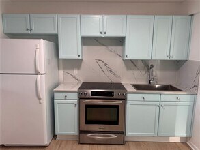 34 Palm Dr in Ormond Beach, FL - Building Photo - Building Photo