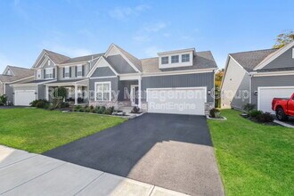 6255 Callisburg Dr in Westerville, OH - Building Photo - Building Photo