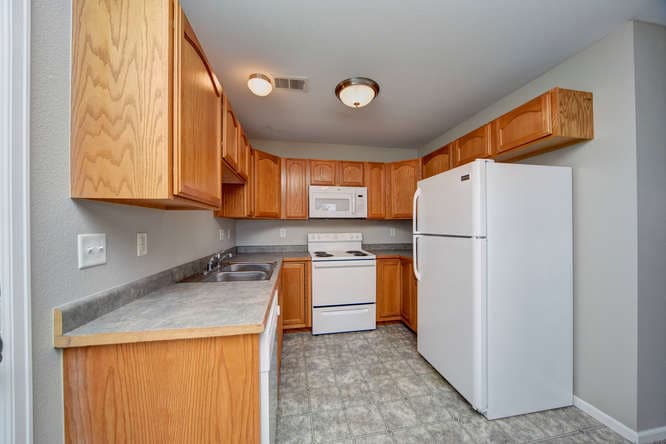 3380 Saratoga St in Wellington, CO - Building Photo
