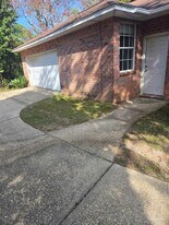 4571 Baybrook Dr in Pensacola, FL - Building Photo