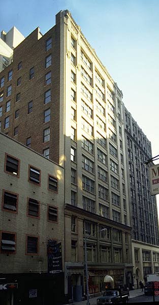 49 E 21st St in New York, NY - Foto de edificio - Building Photo