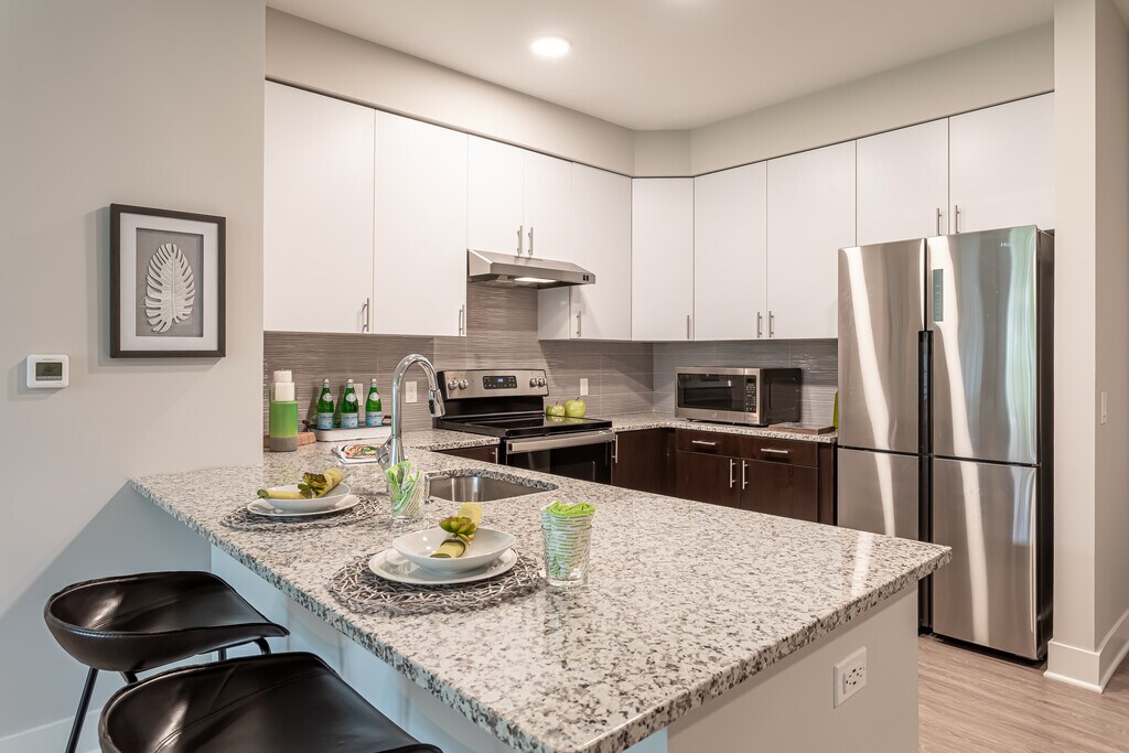 The Cove at Gateway Commons Townhomes East Lyme, CT Apartments
