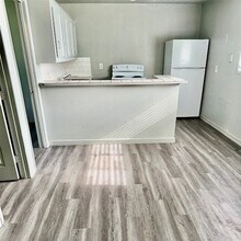 5409 Suez St, Unit 3 in Houston, TX - Foto de edificio - Building Photo