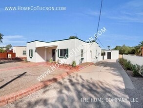 3451 E Cody St in Tucson, AZ - Building Photo - Building Photo