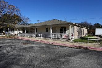 Cobblestone Court in Austin, TX - Building Photo - Building Photo