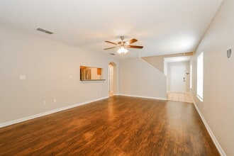 13323 Briar Forest Ct in Orlando, FL - Building Photo - Building Photo