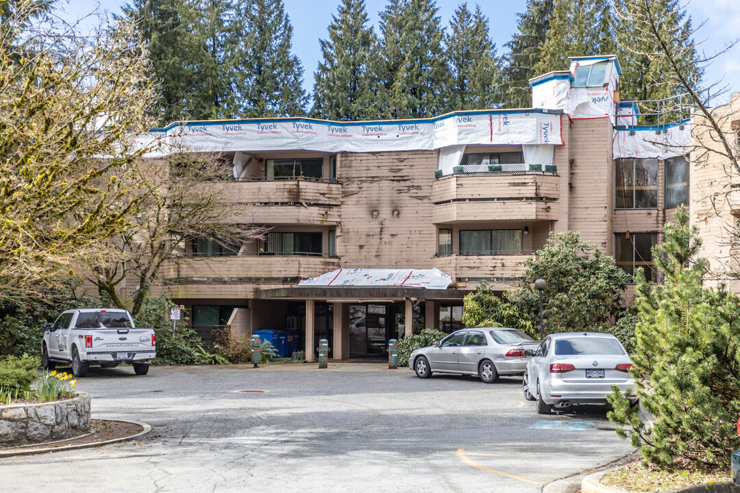 Silverlynn Apartments in North Vancouver, BC - Building Photo