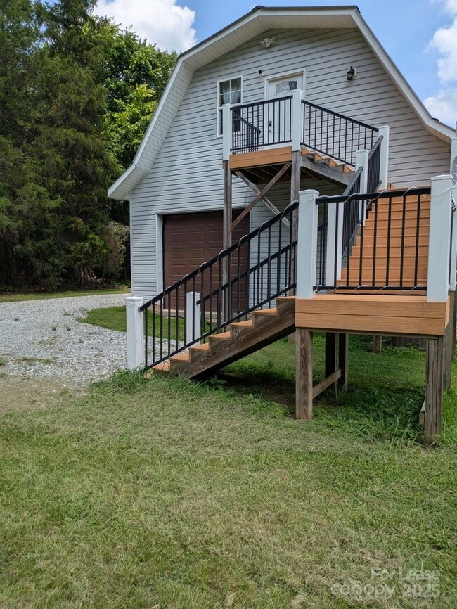 property at 820 Clearview Rd