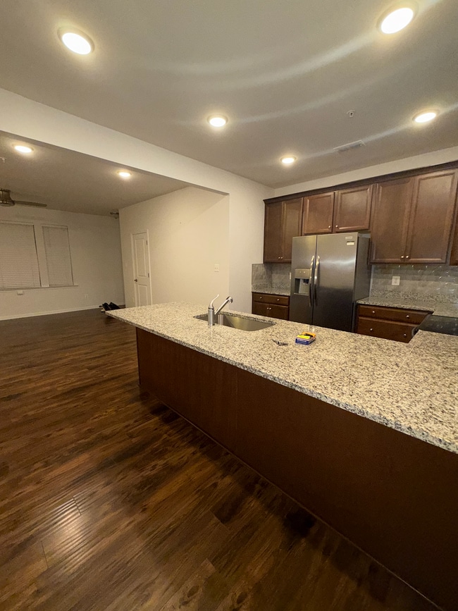 2719 Pinebrook Rd, Unit 3 Bdrm 2.5 Bath Condo in Hyattsville, MD - Building Photo - Building Photo
