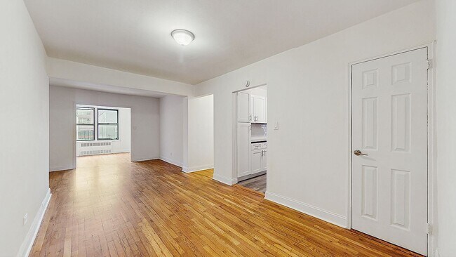 282 E 35th St in Brooklyn, NY - Building Photo - Building Photo