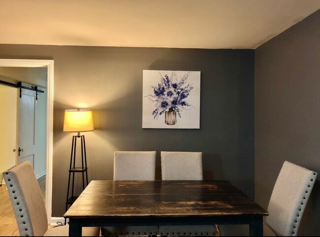 8 Battery Dr in Rossville, GA - Building Photo - Building Photo