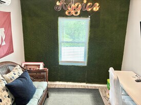 1105 Glade St, Unit SI ID1328055P in College Station, TX - Building Photo