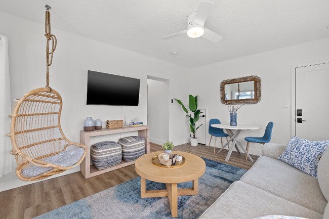 650 70th Ave in St Pete Beach, FL - Building Photo - Building Photo
