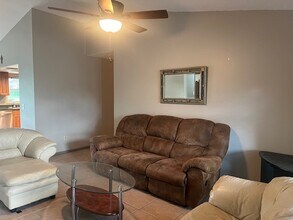 958 Florida Pkwy in Kissimmee, FL - Building Photo - Building Photo