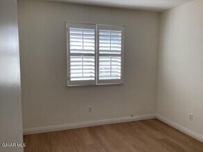 1755 W Ave K11 in Lancaster, CA - Building Photo - Building Photo