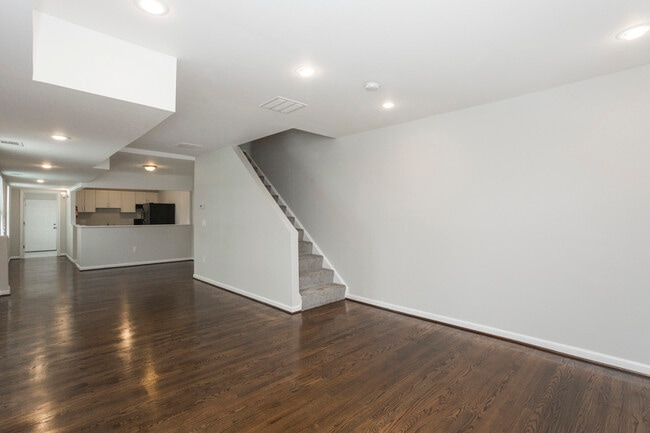 1722 Sexton St in Baltimore, MD - Building Photo - Building Photo