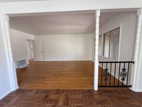 Stever Court-3 bed 2 bath in Culver City c in Culver City, CA - Building Photo - Building Photo