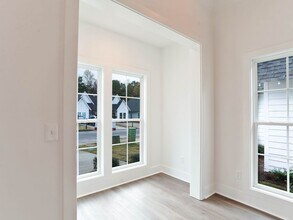 1065 Burrow Cir in Opelika, AL - Building Photo - Building Photo