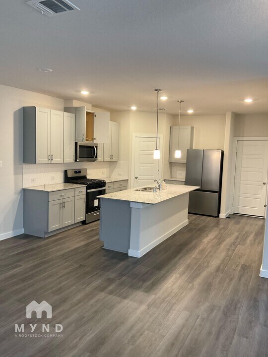 14750 Slow River Ave in Houston, TX - Building Photo