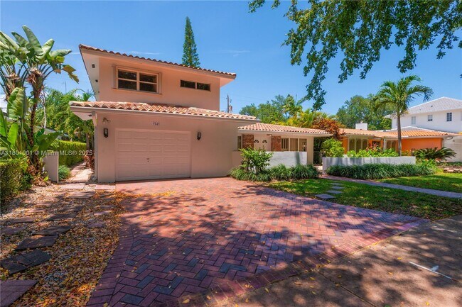 1541 Zuleta Ave in Coral Gables, FL - Building Photo - Building Photo