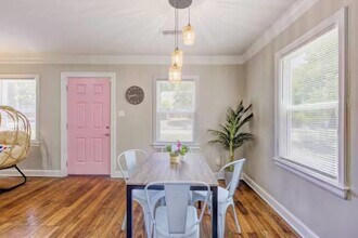61 N Cox St in Memphis, TN - Building Photo - Building Photo