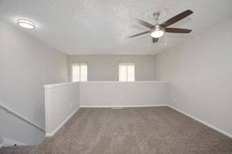 Crossings at East Nashville in Madison, TN - Foto de edificio - Building Photo