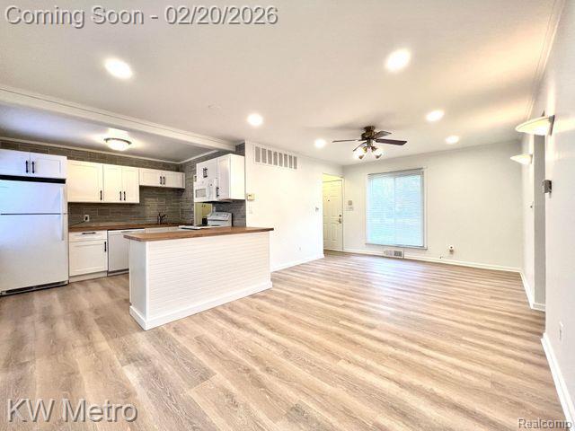 10400 Troy St in Oak Park, MI - Building Photo - Building Photo