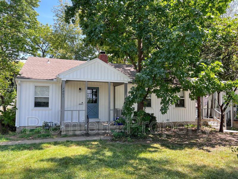 7603 Wyandotte St in Kansas City, MO - Building Photo