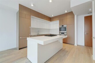 313 W 17th St in Austin, TX - Building Photo - Building Photo