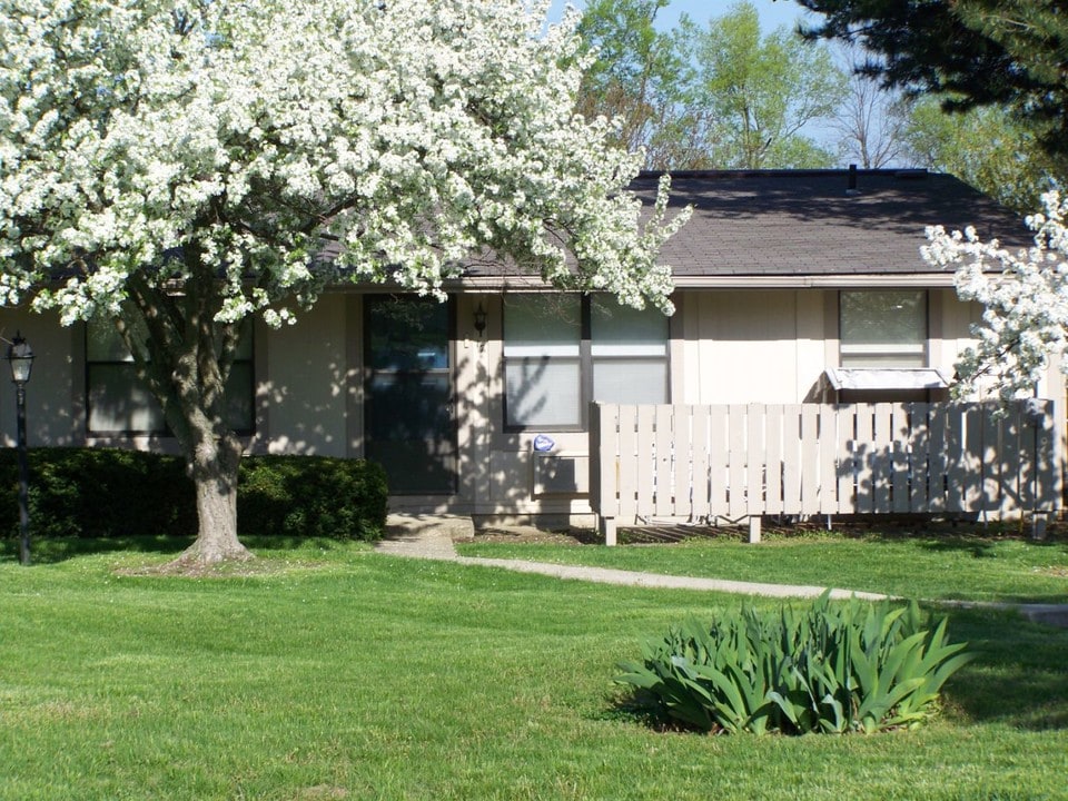 Meadowood in Newburgh, IN - Building Photo